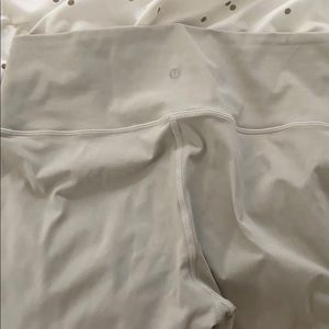 Lululemon Wunder Under full length Leggings sz10